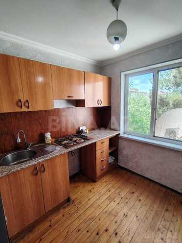Satılır 2 otaqlı köhnə tikili 48 m², photo 1 from 16