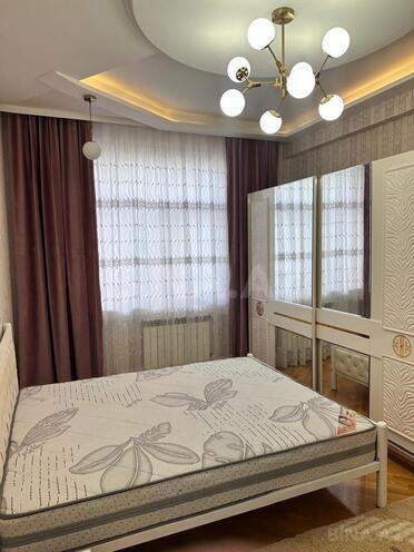 Сдаётся 3-комн. новостройка 126 м², м. Нариман Нариманов, photo 14 from 24