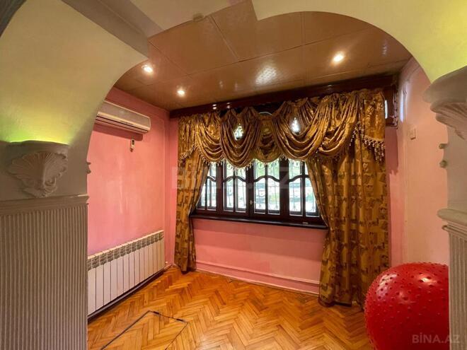 Satılır 3 otaqlı köhnə tikili 80 m², Xalqlar Dostluğu m., photo 10 from 17