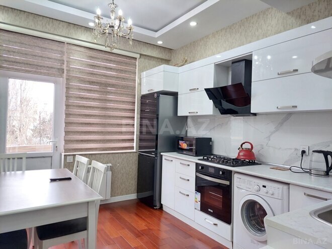 Сдаётся 3-комн. новостройка 100 м², м. Элмляр Академиясы, photo 11 from 22