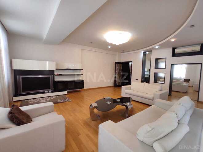 Satılır 5 otaqlı yeni tikili 220 m², 28 May m., photo 3 from 29