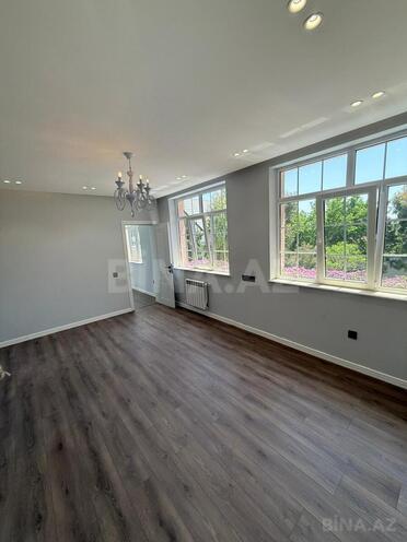 Satılır 5 otaqlı həyət evi/bağ evi 270 m², Şüvəlan q., photo 7 from 30