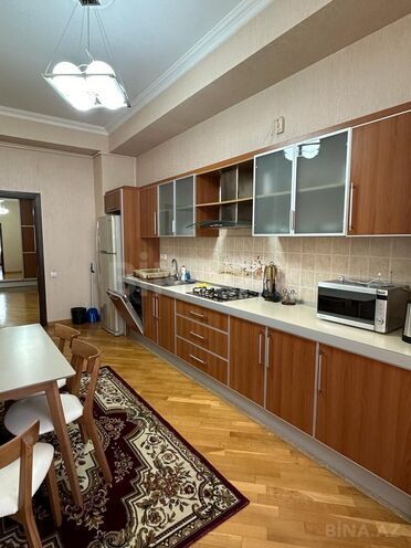 İcarəyə verilir 3 otaqlı yeni tikili 150 m², Sahil m., photo 11 from 19