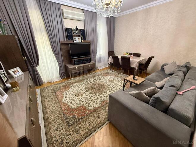 Продаётся 3-комн. вторичка 75 м², пос. Бакиханова, photo 1 from 18