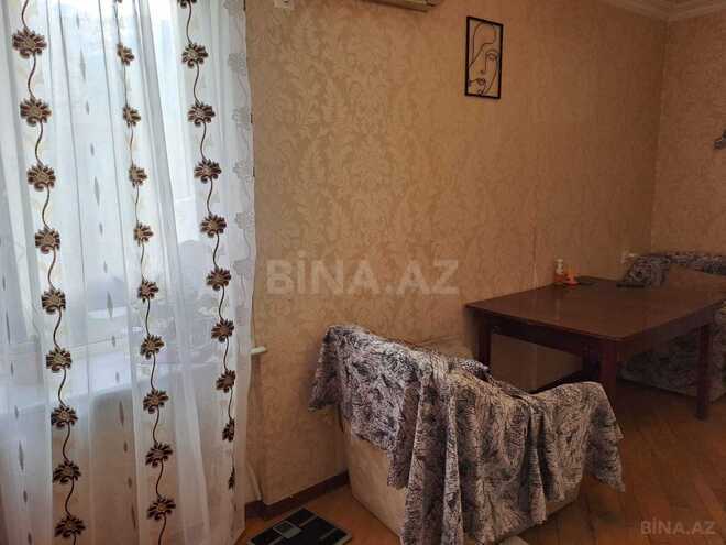 Satılır 2 otaqlı köhnə tikili 80 m², 28 May m., photo 9 from 21