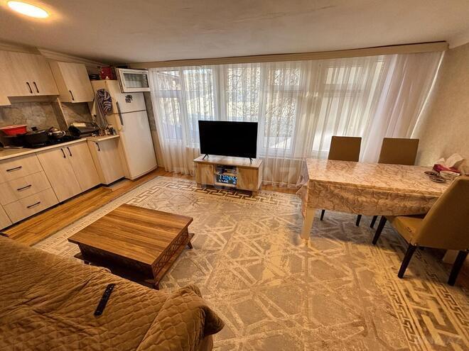 İcarəyə verilir 5 otaqlı həyət evi/bağ evi 65 m², 28 May m., photo 1 from 11