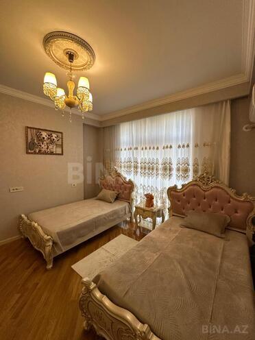 İcarəyə verilir 3 otaqlı yeni tikili 150 m², 28 May m., photo 11 from 24