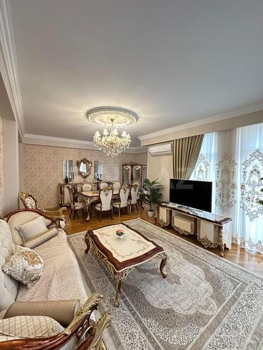 İcarəyə verilir 3 otaqlı yeni tikili 150 m², 28 May m., photo 1 from 24