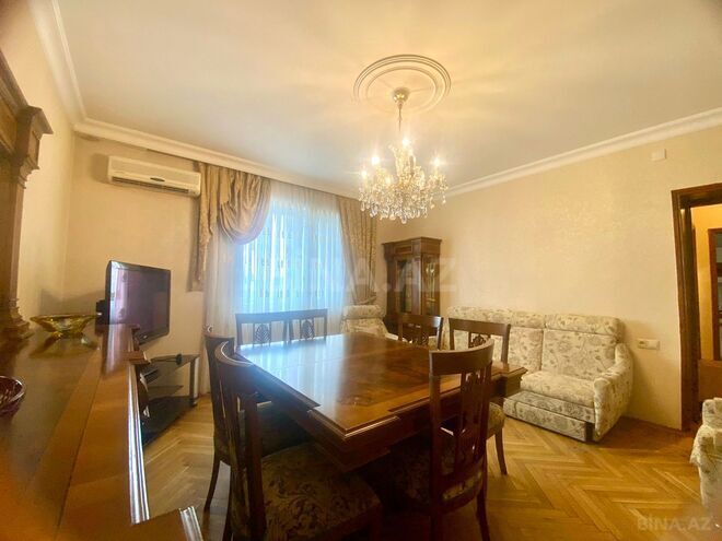 Satılır 3 otaqlı köhnə tikili 105 m², Elmlər Akademiyası m., photo 5 from 14