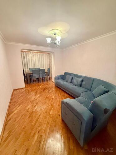 Satılır 2 otaqlı köhnə tikili 60 m², Elmlər Akademiyası m., photo 1 from 13