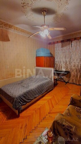 Продаётся 3-комн. вторичка 85 м², м. Элмляр Академиясы, photo 6 from 13