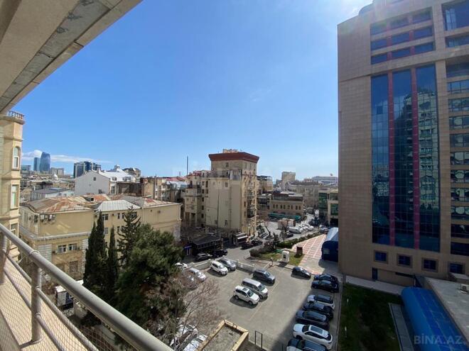 Продаётся 4-комн. новостройка 212 м², м. Сахил, photo 20 from 26