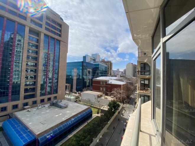 Продаётся 4-комн. новостройка 212 м², м. Сахил, photo 19 from 26