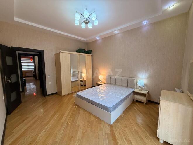 Satılır 3 otaqlı köhnə tikili 90 m², Nizami m., photo 22 from 30