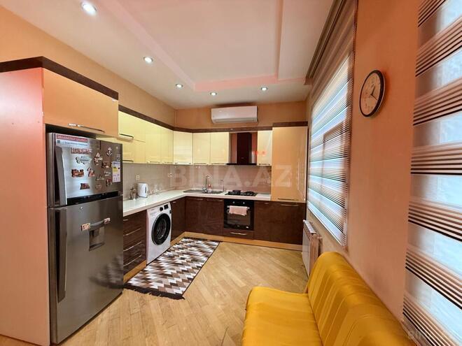 Satılır 3 otaqlı köhnə tikili 90 m², Nizami m., photo 13 from 30