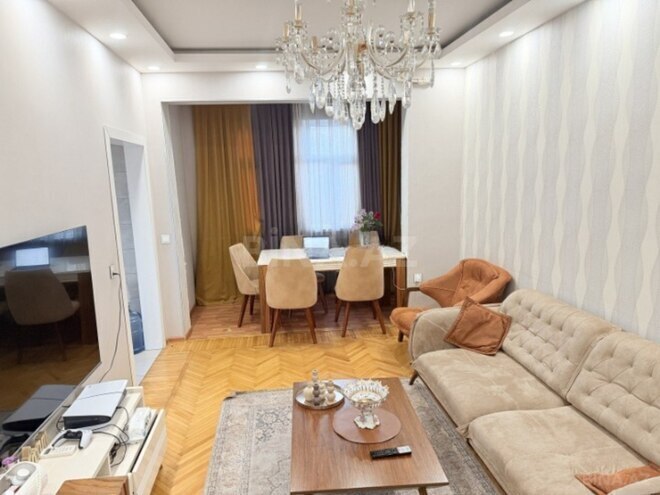 Satılır 3 otaqlı köhnə tikili 90 m², Binəqədi r., photo 1 from 14
