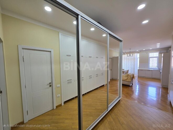 Сдаётся 3-комн. новостройка 120 м², м. Элмляр Академиясы, photo 17 from 22