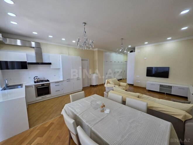 Сдаётся 3-комн. новостройка 120 м², м. Элмляр Академиясы, photo 4 from 22