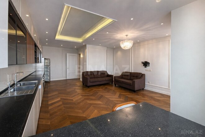 Продаётся 3-комн. новостройка 180 м², м. Ичеришехер, photo 7 from 23