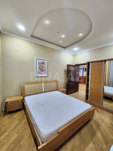 İcarəyə verilir 3 otaqlı köhnə tikili 87 m², Sahil m., photo 10 from 15