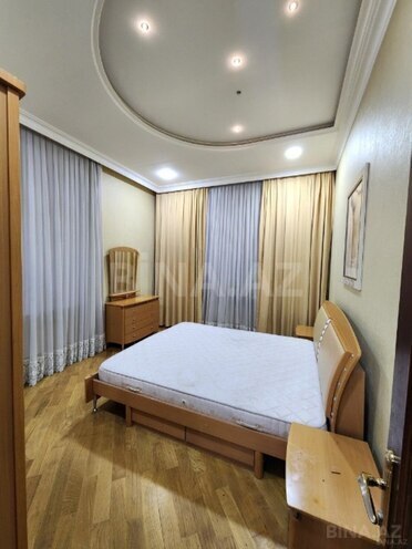 İcarəyə verilir 3 otaqlı köhnə tikili 87 m², Sahil m., photo 9 from 15