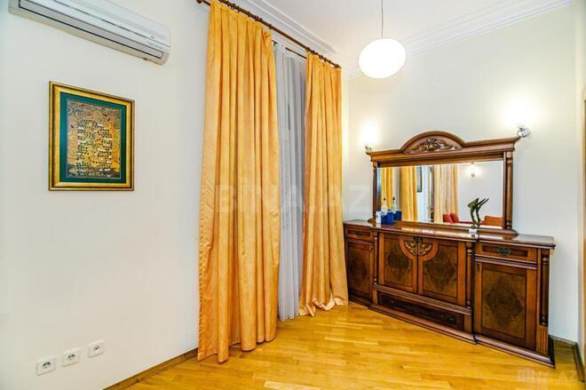 İcarəyə verilir 2 otaqlı köhnə tikili 60 m², İçəri Şəhər m., photo 14 from 24