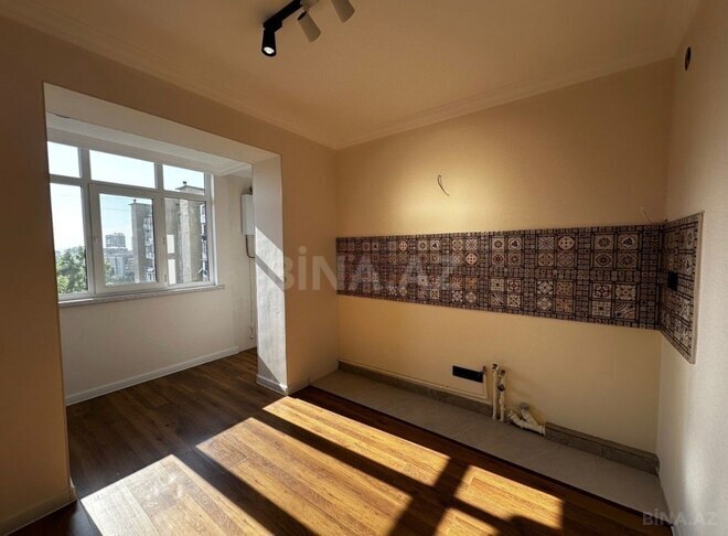 Satılır 3 otaqlı köhnə tikili 80 m², Xalqlar Dostluğu m., photo 6 from 18