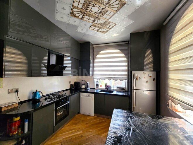 Satılır 5 otaqlı həyət evi/bağ evi 340 m², 9-cu mikrorayon q., photo 16 from 20