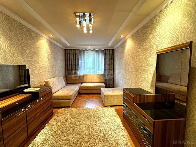 Продаётся 2-комн. вторичка 60 м², пос. Бакиханова, photo 1 from 19