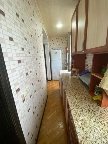 Satılır 3 otaqlı köhnə tikili 70 m², Suraxanı q., photo 9 from 15