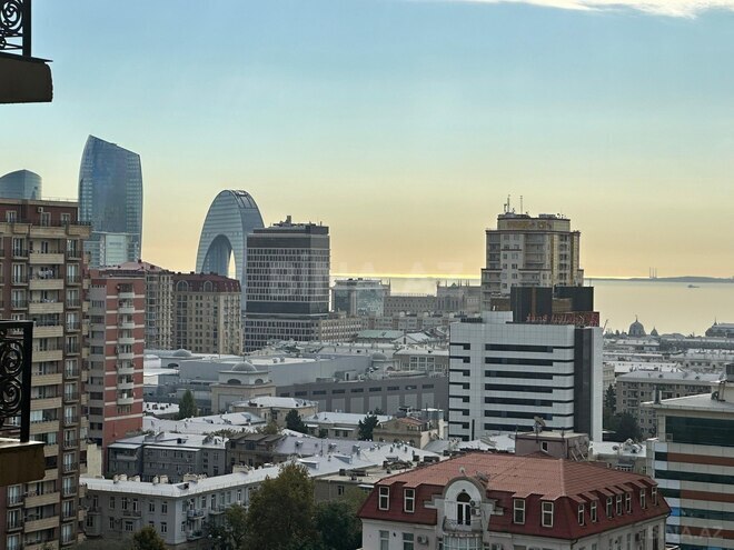 Satılır 3 otaqlı yeni tikili 160 m², Nizami m., photo 1 from 21