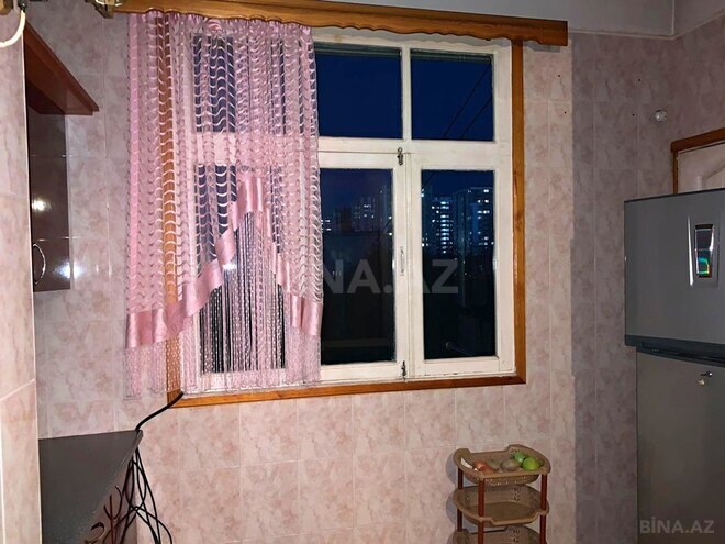 Satılır 4 otaqlı köhnə tikili 100 m², Qara Qarayev m., photo 10 from 27