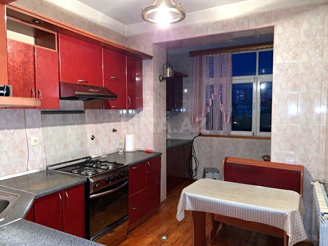 Satılır 4 otaqlı köhnə tikili 100 m², Qara Qarayev m., photo 8 from 27