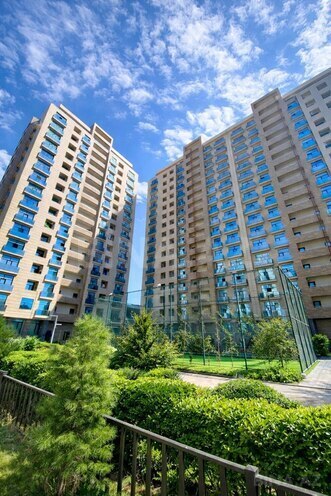 İcarəyə verilir 2 otaqlı yeni tikili 94 m², 28 May m., photo 9 from 10