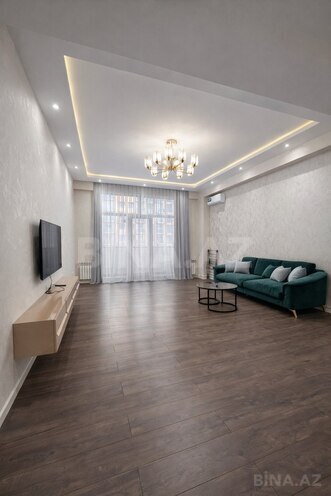 İcarəyə verilir 2 otaqlı yeni tikili 94 m², 28 May m., photo 3 from 10