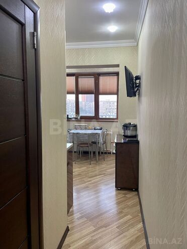 Satılır 2 otaqlı köhnə tikili 70 m², İnşaatçılar m., photo 8 from 12