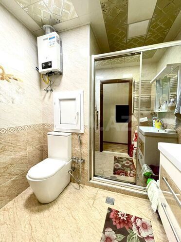 Satılır 2 otaqlı köhnə tikili 70 m², İnşaatçılar m., photo 11 from 12