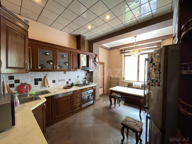 İcarəyə verilir 3 otaqlı yeni tikili 130 m², Nizami m., photo 11 from 17