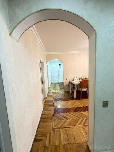 Satılır 5 otaqlı köhnə tikili 110 m², Həzi Aslanov m., photo 6 from 22