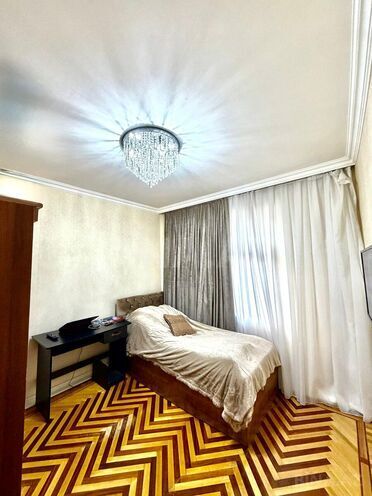 Satılır 5 otaqlı köhnə tikili 110 m², Həzi Aslanov m., photo 12 from 22
