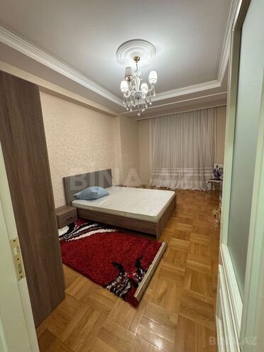İcarəyə verilir 2 otaqlı yeni tikili 90 m², Xalqlar Dostluğu m., photo 3 from 10