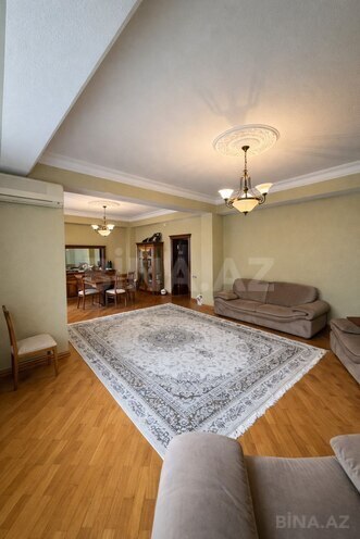 Satılır 3 otaqlı yeni tikili 160 m², Sahil m., photo 3 from 10