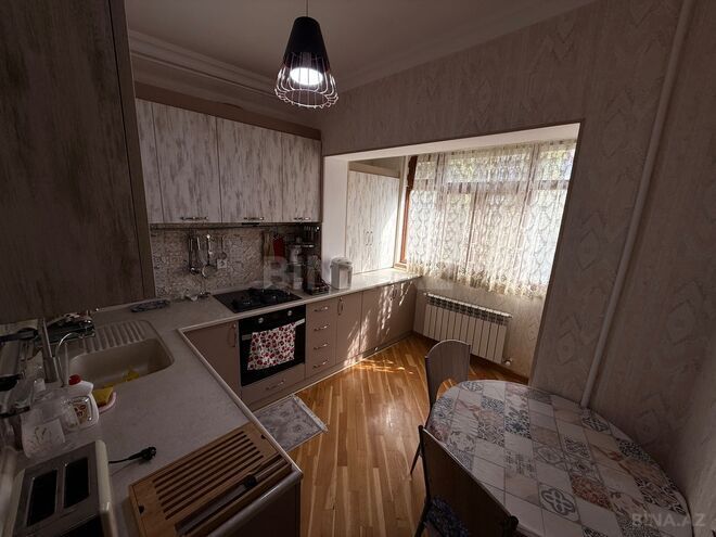 Satılır 2 otaqlı köhnə tikili 70 m², Gənclik m., photo 4 from 18
