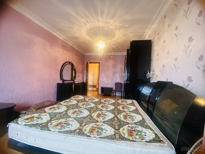 Satılır 4 otaqlı köhnə tikili 90 m², İnşaatçılar m., photo 8 from 15