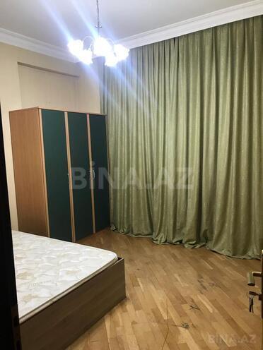 Продаётся 3-комн. новостройка 101 м², м. Элмляр Академиясы, photo 5 from 9