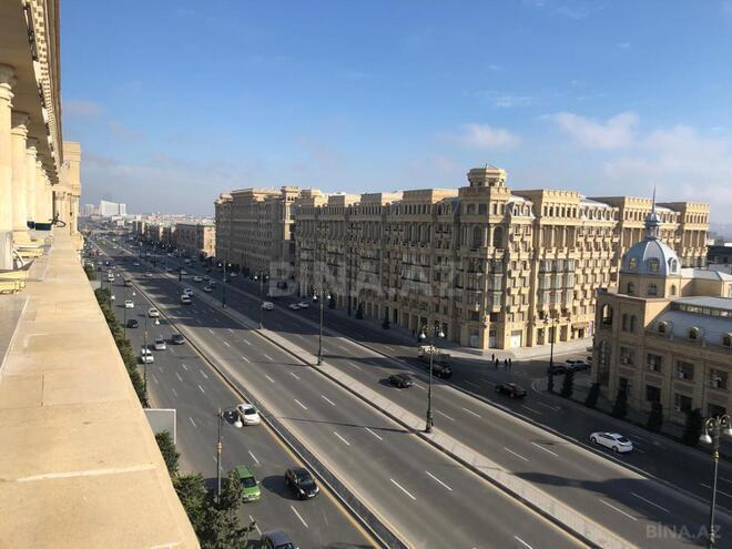 Продаётся 3-комн. новостройка 96 м², м. Нариман Нариманов, photo 1 from 15