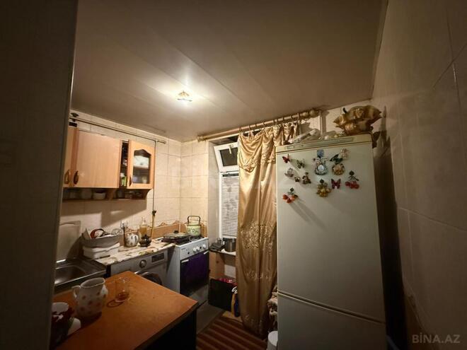 Продаётся 2-комн. вторичка 55 м², м. Нефтчиляр, photo 6 from 11