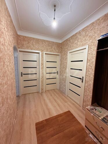 Satılır 3 otaqlı köhnə tikili 90 m², 9-cu mikrorayon q., photo 3 from 11
