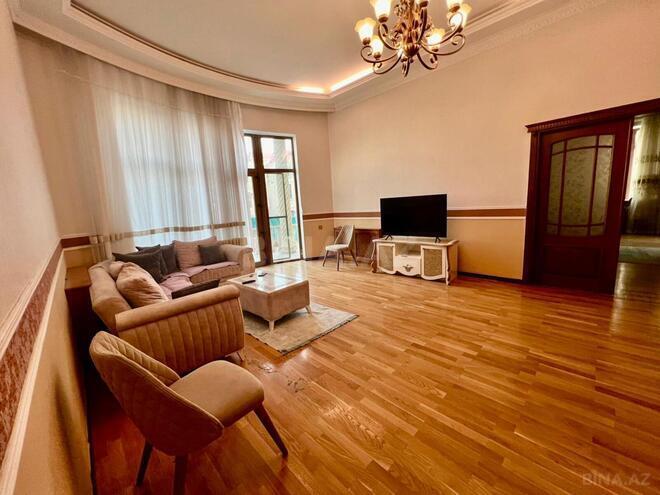 Satılır 11 otaqlı həyət evi/bağ evi 650 m², Gənclik m., photo 8 from 16
