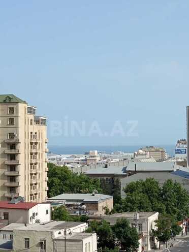 Продаётся 3-комн. новостройка 148 м², м. Низами, photo 12 from 17